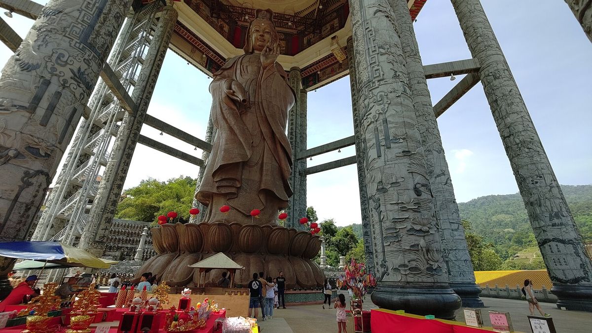 30m hohe Guanyin-Statue